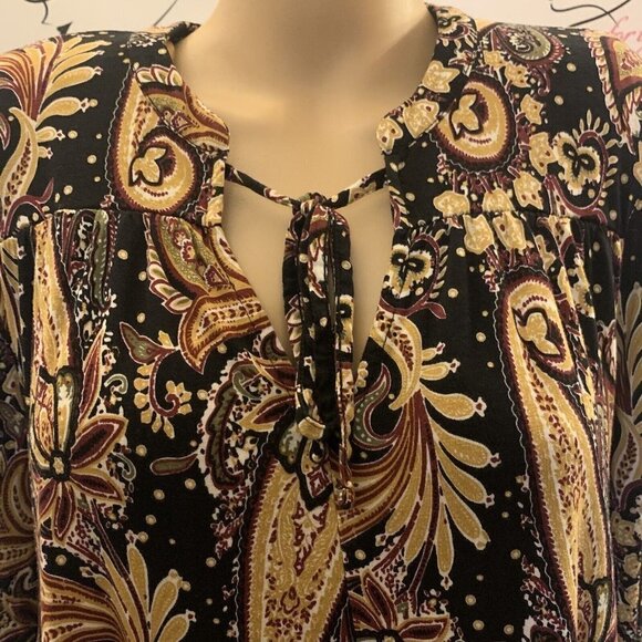 Lascana Venus. Size Medium. Long Sleeve. Pullover. Flowy & Relaxed Fit. B83. - Picture 2 of 8